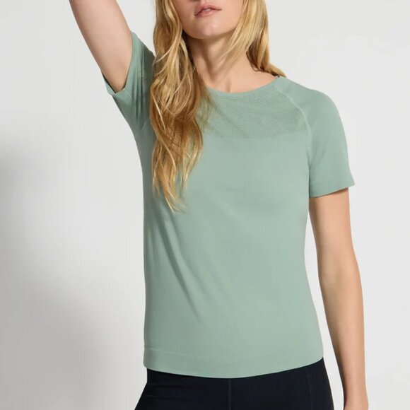 Mondetta Sage Green Performance Tee L | Recycled Nylon Stretch Top - Picture 1 of 11